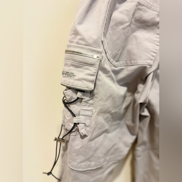 Maniere de Voir Grey Reflective Piped Cargo Pants US0 - Picture 8 of 8